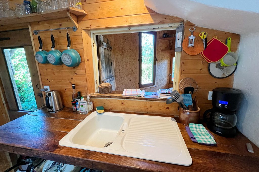 cuisine en bois cabane a thy