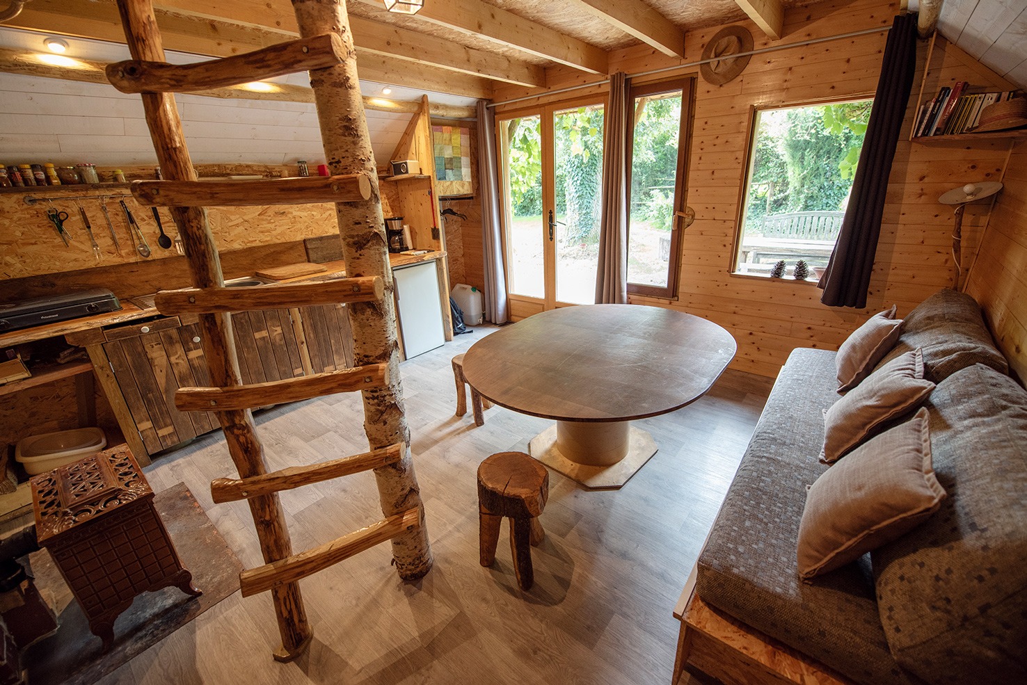 salon cabane sur pilotis