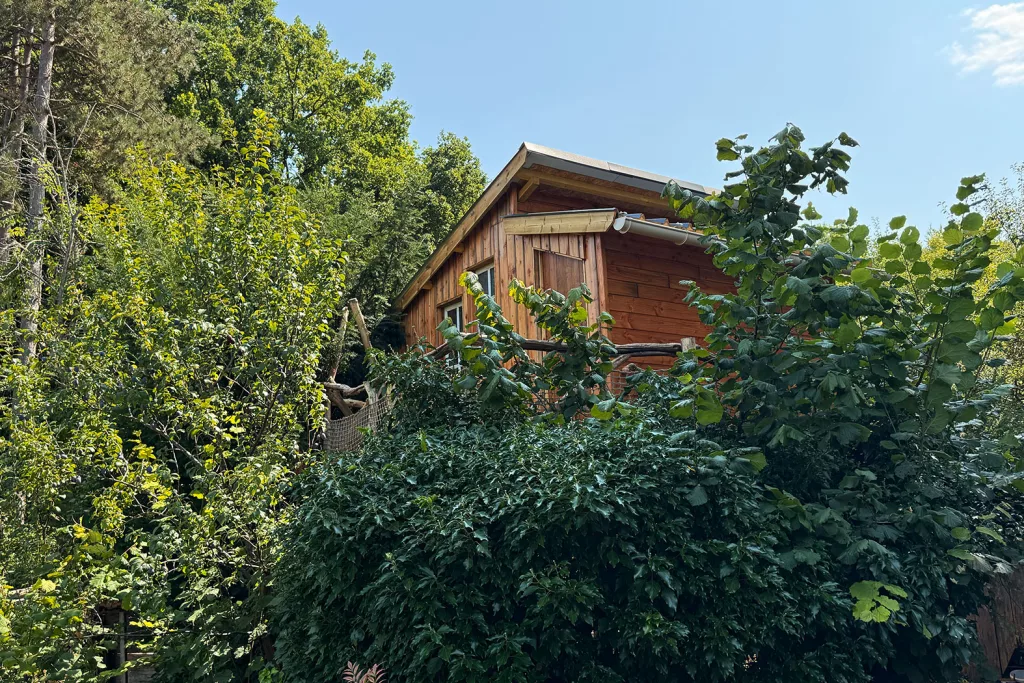 cabane_perchee_chalet_02